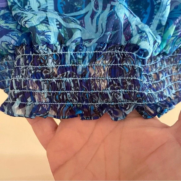 Y2K DressBarn Blue Abstract Paisley Blouse Smocked Hem Flutter Sleeve - Picture 7 of 14